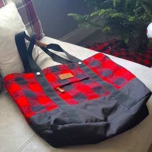 Eddie Bauer Plaid bag